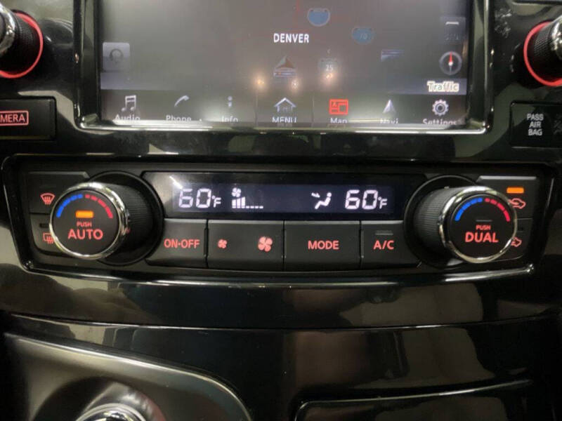 2016 Nissan Maxima Platinum