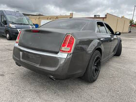 2013 Chrysler 300 C