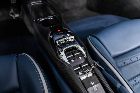 2025 Ferrari 296 GTS