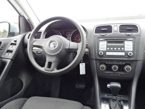 2010 Volkswagen Golf 2.5L PZEV
