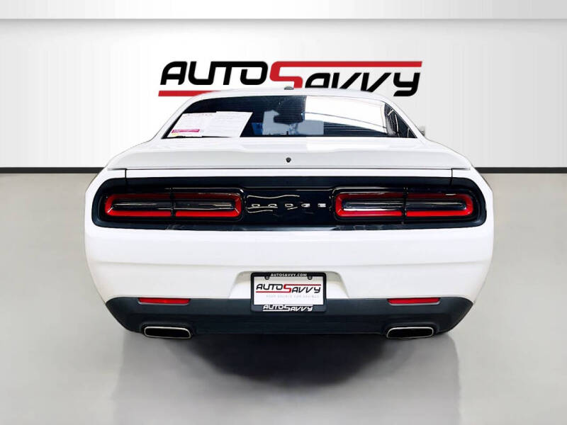 2022 Dodge Challenger SXT