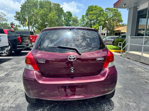 2010 Toyota Yaris