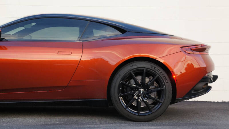 2017 Aston Martin DB11