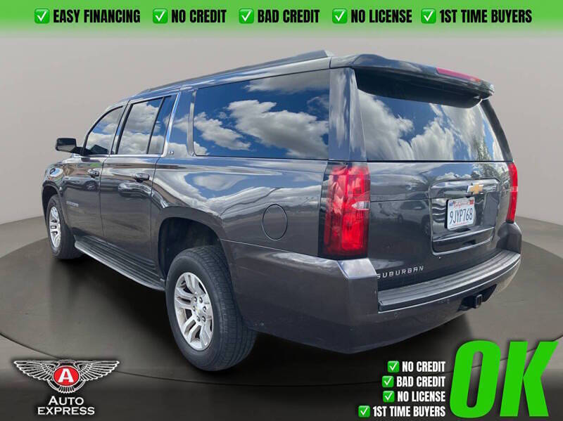 2016 Chevrolet Suburban LS