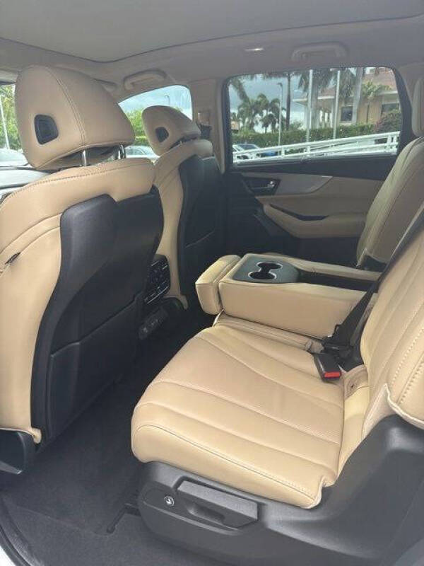 2023 Acura MDX w/Tech