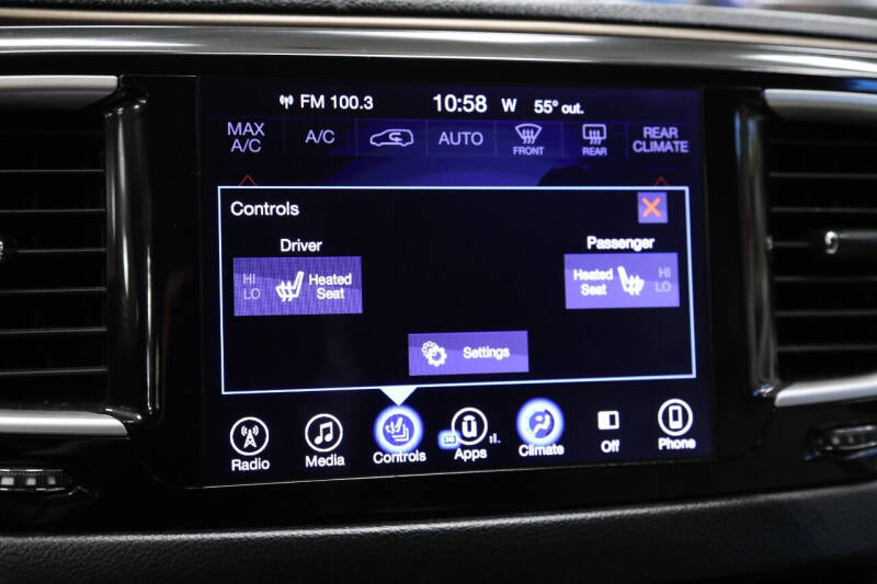 2017 Chrysler Pacifica Touring-L