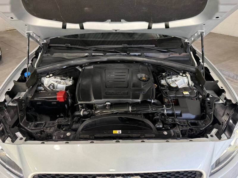 2020 Jaguar F-PACE 25t Premium