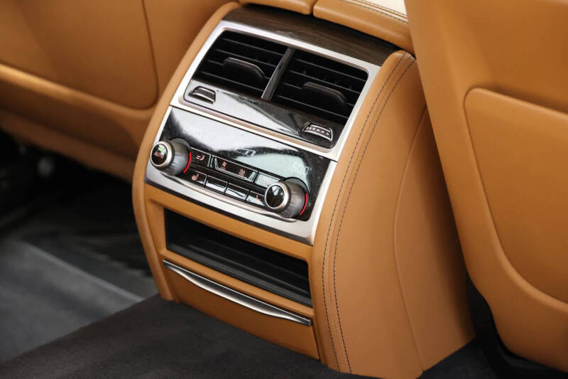 2016 BMW 7 Series 750i xDrive