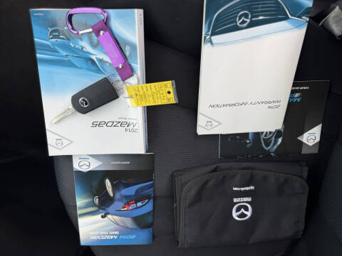 2014 Mazda MAZDA5 Sport