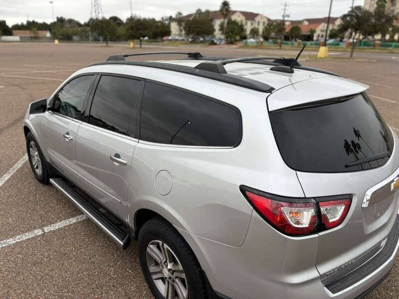 2017 Chevrolet Traverse LT