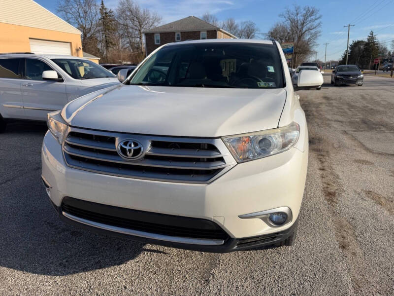 2013 Toyota Highlander SE