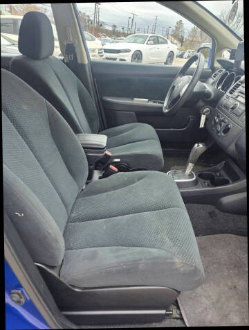 2012 Nissan Versa 1.8 S