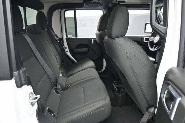 2023 Jeep Gladiator Sport S