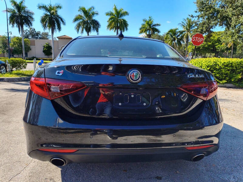 2017 Alfa Romeo Giulia
