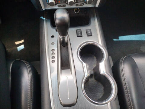 2017 Nissan Pathfinder SL