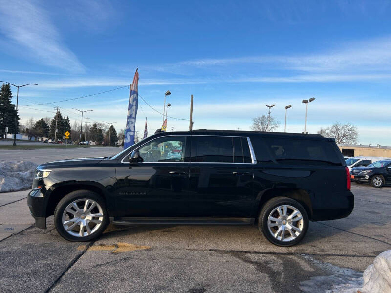 2017 Chevrolet Suburban LT