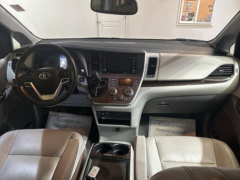 2020 Toyota Sienna