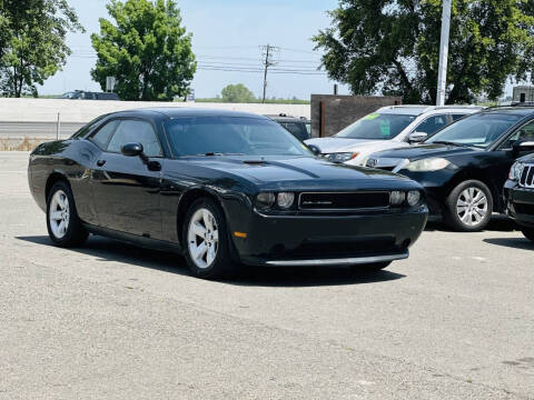 2014 Dodge Challenger SXT