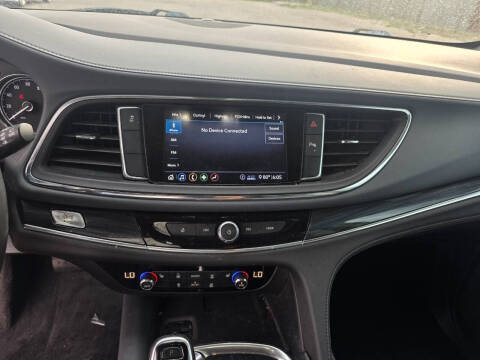 2021 Buick Enclave Essence