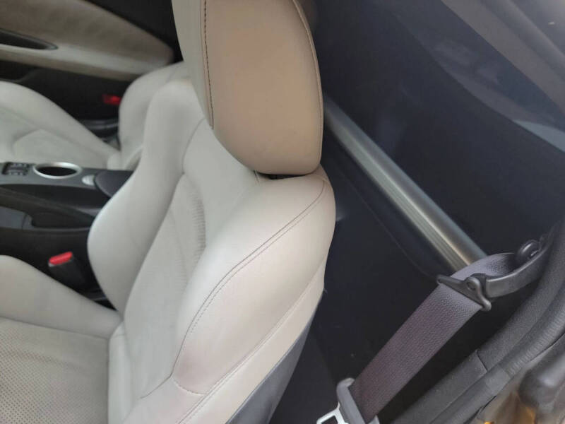 2009 Nissan 370Z Touring