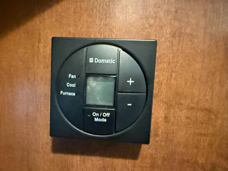 2012 Freightliner XCS Chassis