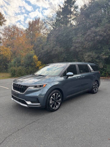 2024 Kia Carnival EX