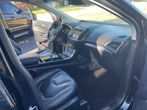 2019 Ford Edge Titanium