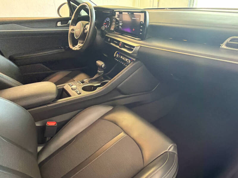 2024 Kia K5