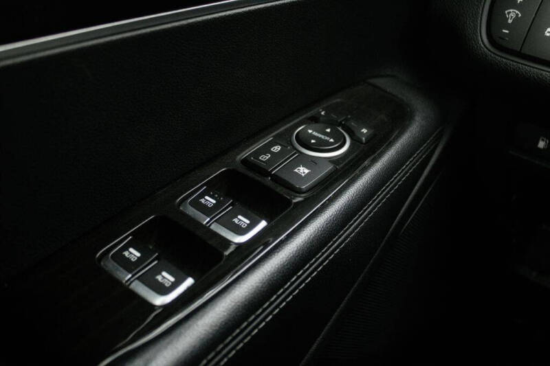 2019 Kia Sorento LX V6