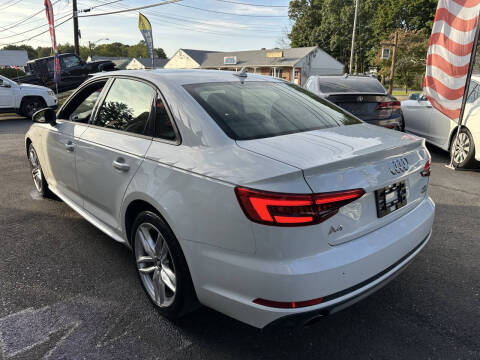 2017 Audi A4 2.0T quattro Premium
