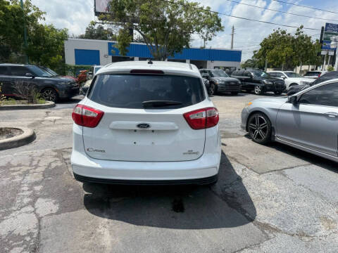 2015 Ford C-MAX Hybrid SE
