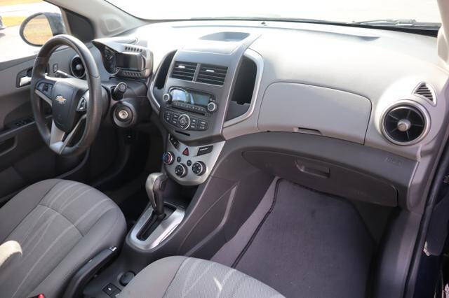 2015 Chevrolet Sonic LT Auto