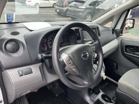 2021 Nissan NV200 S