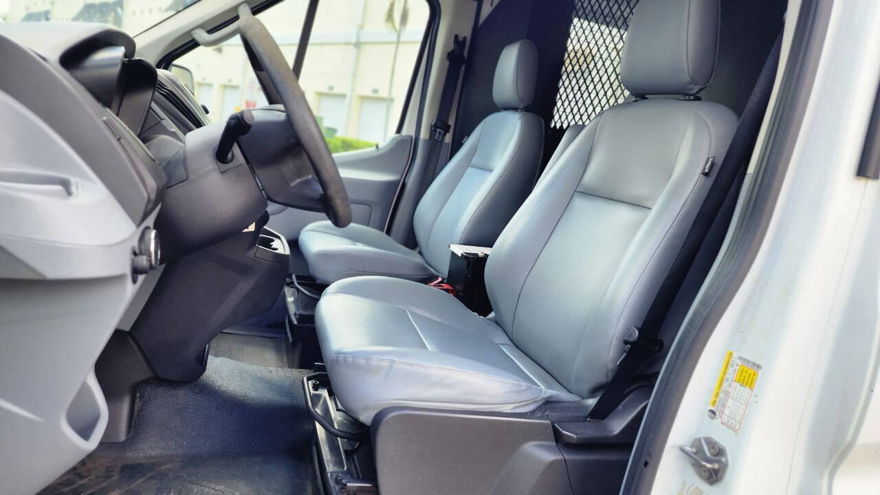 2016 FORD Transit Van