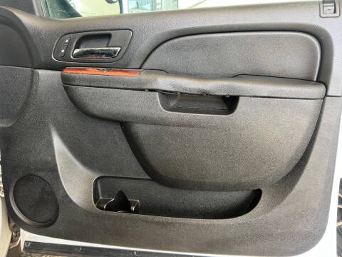 2013 GMC Yukon XL SLT