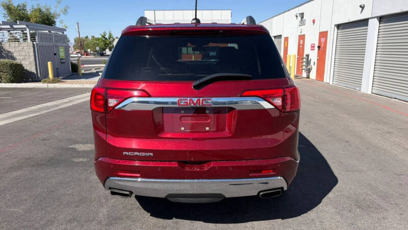 2017 GMC Acadia Denali