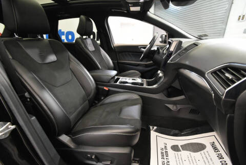 2021 Ford Edge ST