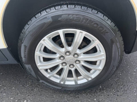 2017 Cadillac XT5