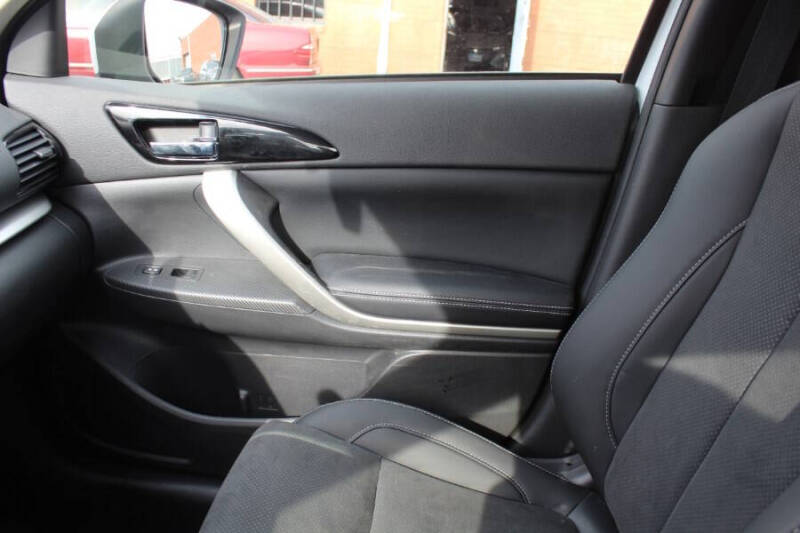 2023 Mitsubishi Eclipse Cross SE