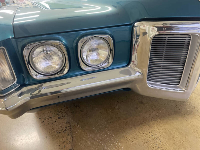 1969 Pontiac Grand Prix