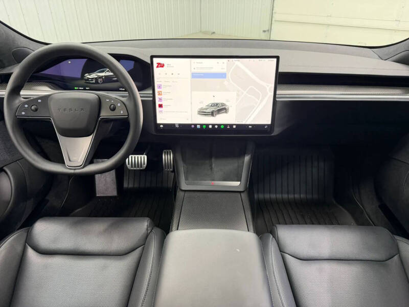 2023 Tesla Model S Plaid