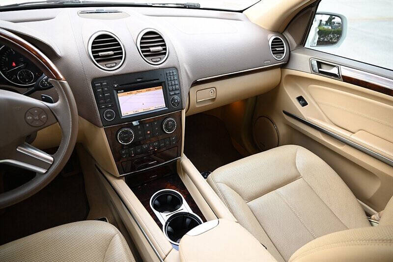 2009 Mercedes-Benz GL-Class 37