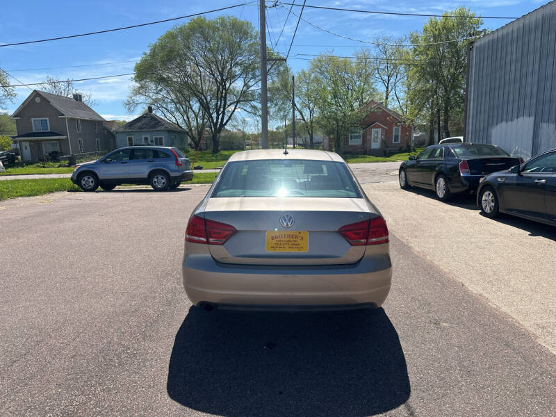 2015 Volkswagen Passat 1.8T S