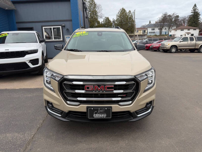 2023 GMC Terrain AT4