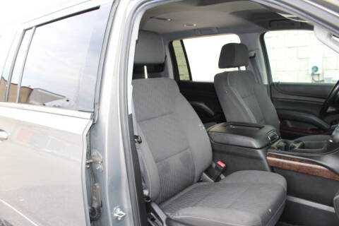 2017 Chevrolet Suburban LS