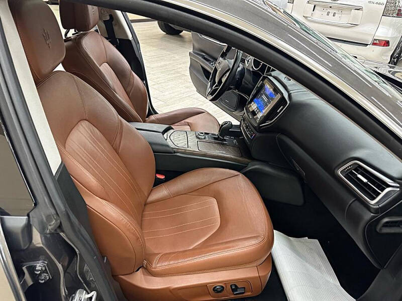 2018 Maserati Ghibli