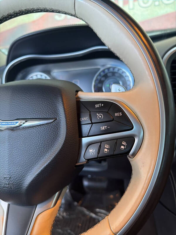 2015 Chrysler 300 C Platinum