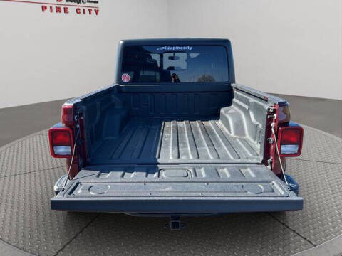 2022 Jeep Gladiator Willys