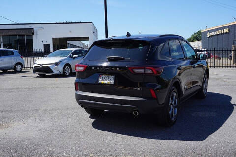 2025 Ford Escape ST-Line Select