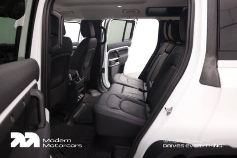 2023 Land Rover Defender